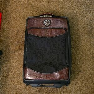 Brighton Vintage Style Rolling Suitcase